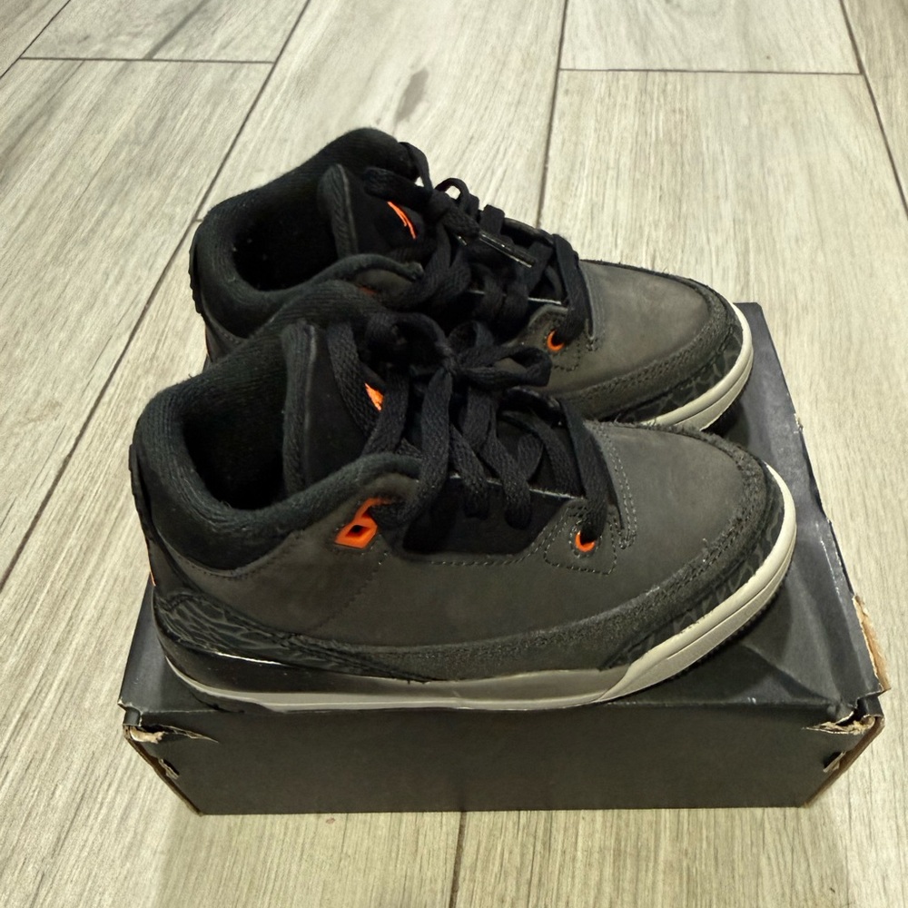 Jordan Retro 3 - Picture 3 of 7
